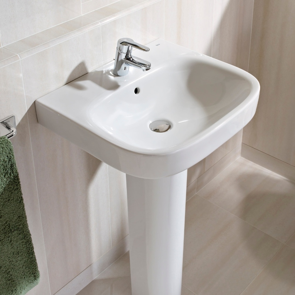 Lifestyle image of the Roca Debba 500mm Basin & Pedestal fixed to a bathroom floor